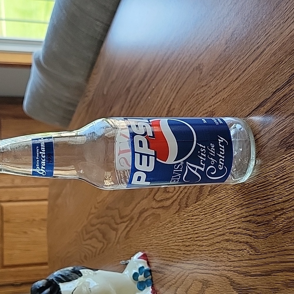 1999 elvis presley, artist of the century,Pepsi cola bottle empty
